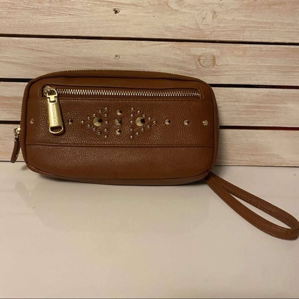 Steve Madden‎ brown wristlet wallet purse